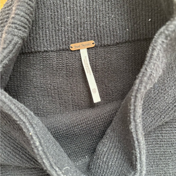 SOLD - Free People Ottoman Tunic - size xs - Picture 3 of 3